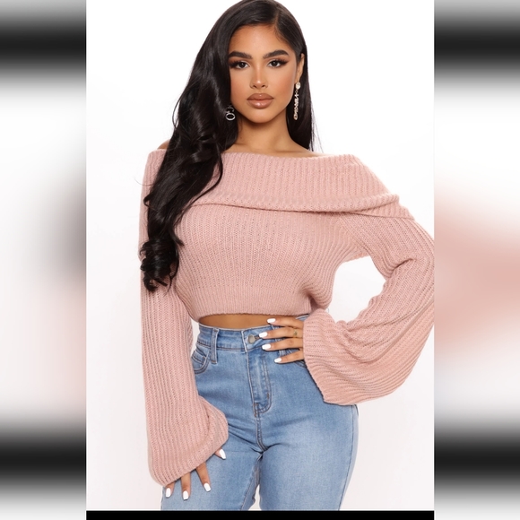 Fashion Nova Sweaters - NWT !! FASHION NOVA SWEATER !!